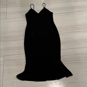 Elegant Black Spaghetti Strap Dress